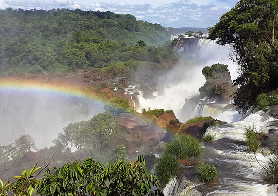 Iguazu_Argentinean_side